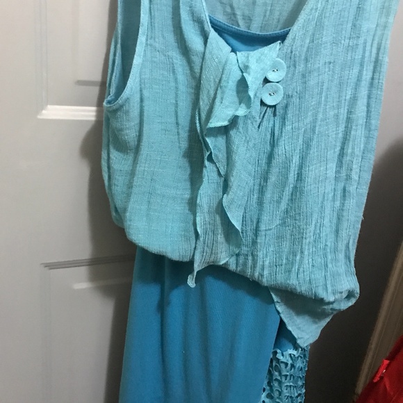 Dress - Picture 2 of 3